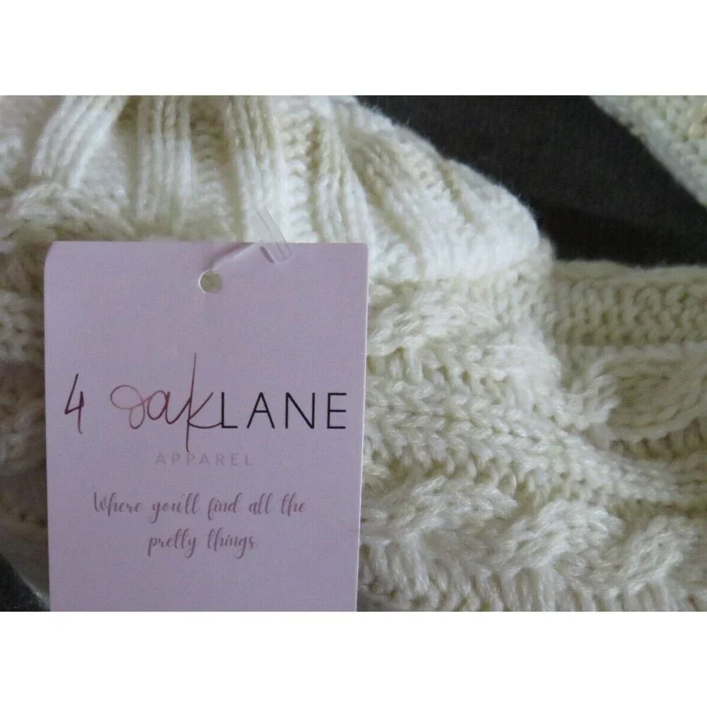 4 Oak Lane Apparel Ivory Plush Cable Knit Slipper Socks Size Small-Medium